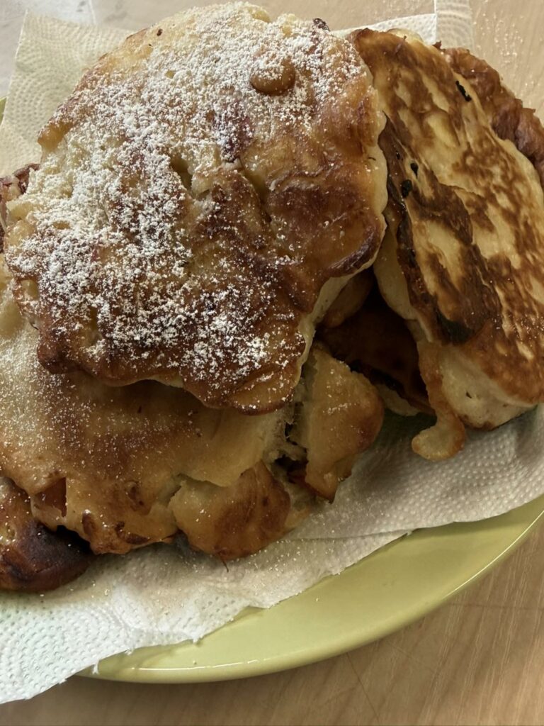 Smakowicie i pracowicie w naszej pracowni gospodarstwa domowego i życia codziennego